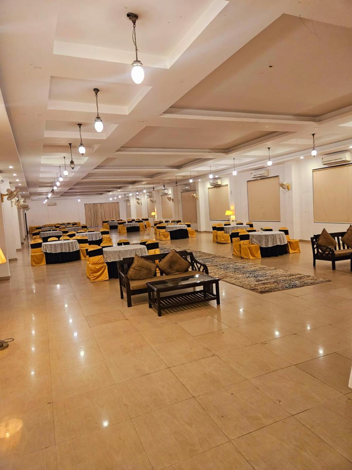 Corbett Tusker Trail Otel Kashipur Dış mekan fotoğraf